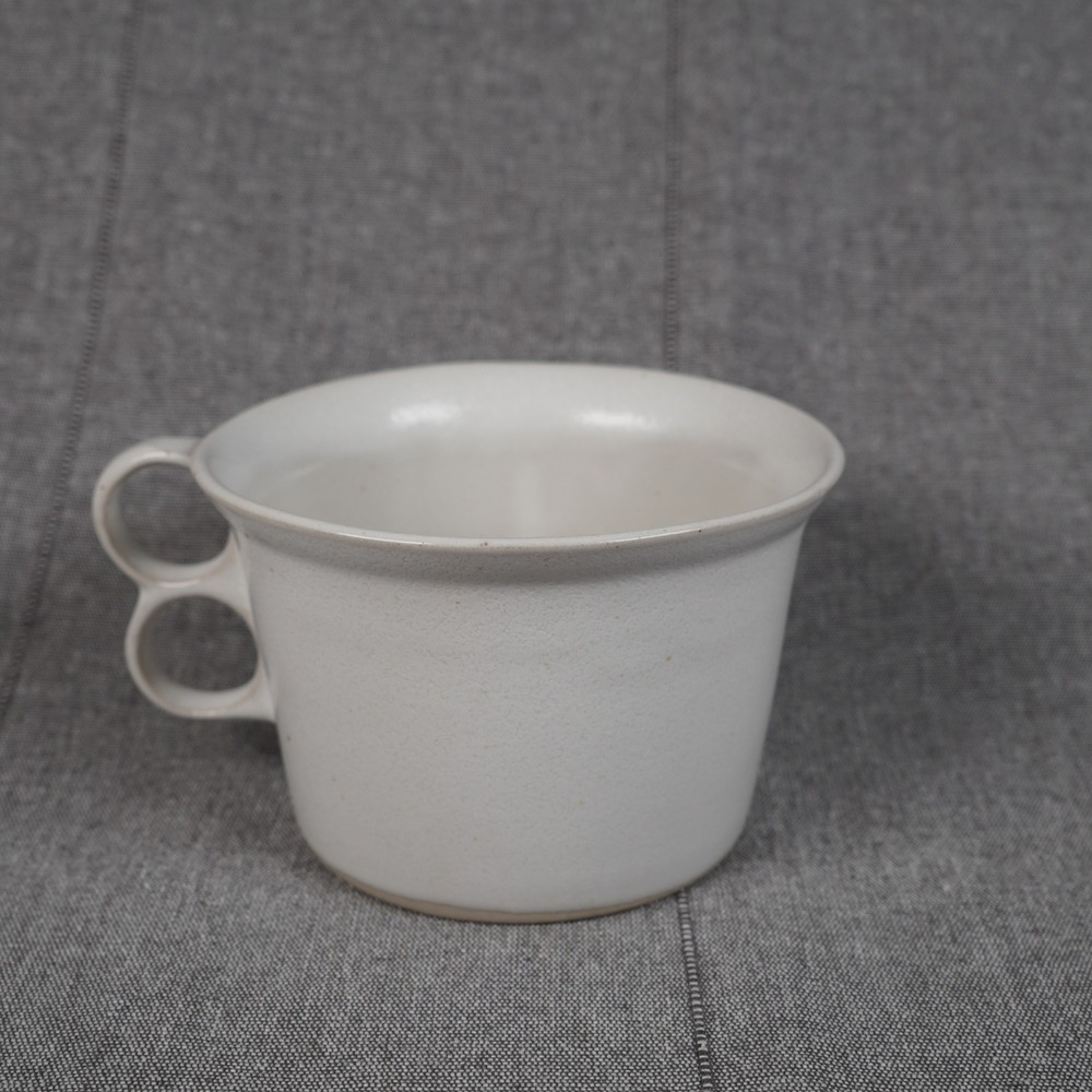 Bennington Potters Large White Trigger Mug 1537 Vermont Stoneware Two Ring